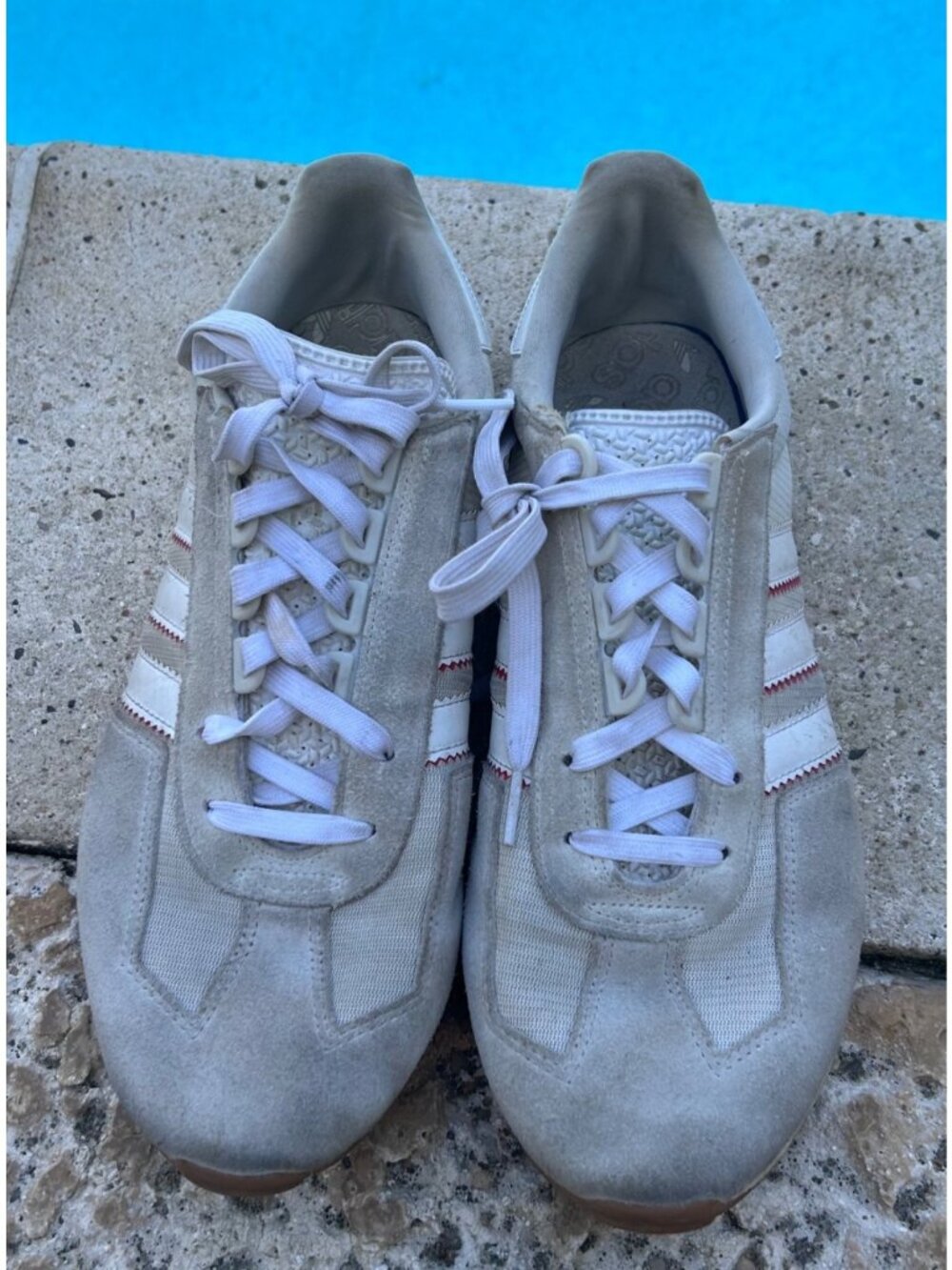 Adidas Mens Retro-Inspired Sneakers Size 11 White With Red Accents Suede